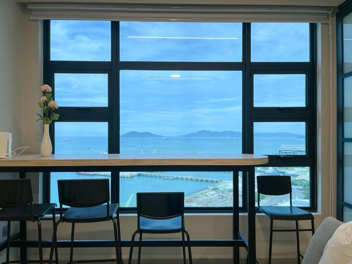 Jesselton Point Seaview Homestay コタキナバル エクステリア 写真