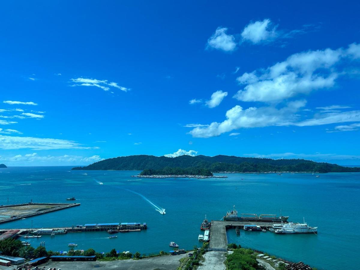 Jesselton Point Seaview Homestay コタキナバル エクステリア 写真