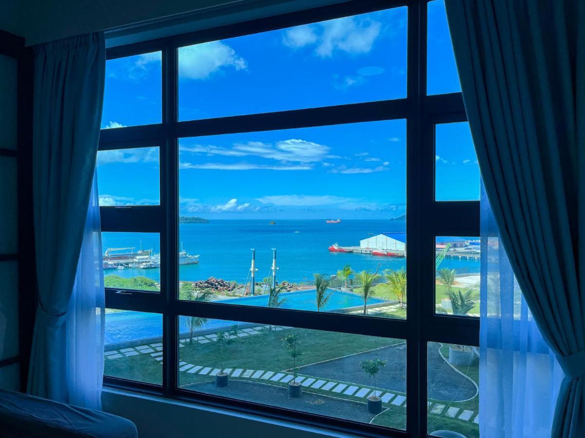 Jesselton Point Seaview Homestay コタキナバル エクステリア 写真