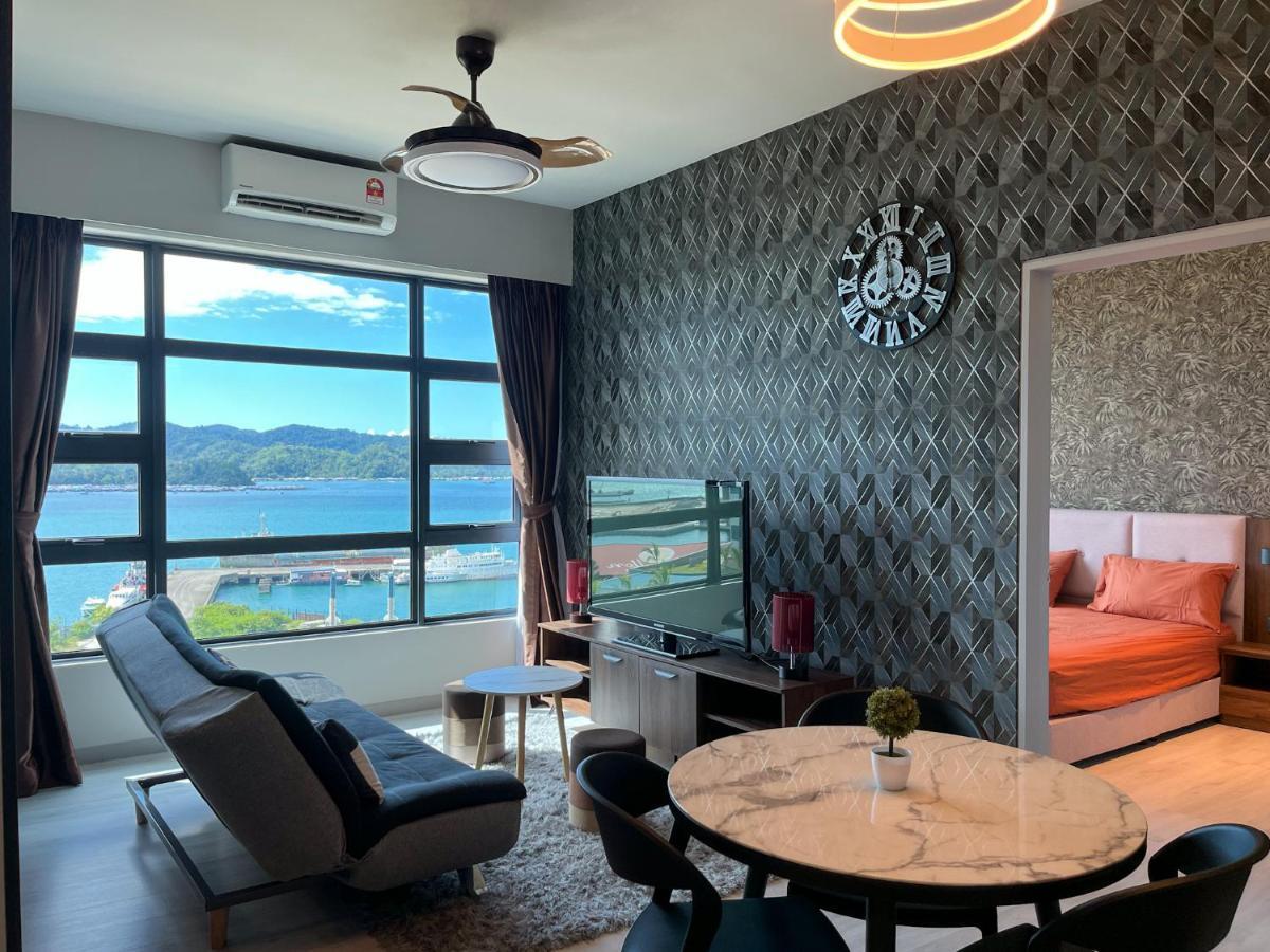 Jesselton Point Seaview Homestay コタキナバル エクステリア 写真