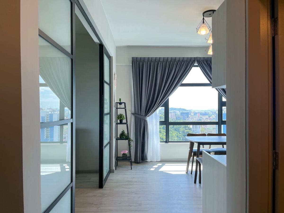 Jesselton Point Seaview Homestay コタキナバル エクステリア 写真